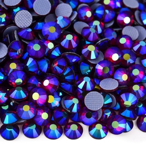 Vente en gros d'usine Oleeya Cristal de qualité A4 Couleurs AB Correctif pour strass Grand paquet pour vêtement Accessoires pour robe - Product Image 4