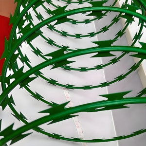 Alambre de Acero Inoxidable Tipo Concertina con Púas, Anti-Escalada, Galvanizado en Caliente, para Líneas de Delimitación Nacional - Product Image 1