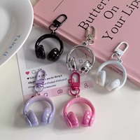 Lot de mini-porte-clés écouteurs en acrylique coloré pour les amateurs de musique