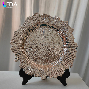LEDA Factory vente en gros 13 pouces rond dentelle irrégulière rose or assiette plate en plastique pour table à manger de mariage - Product Image 4