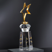 Trophée de cristal pentagramme creux/solide de conception personnalisée Trophée commémoratif commercial