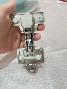 Tornillos preensamblados con espiga y tornillos europeos, <span class=keywords><strong>bisagras</strong></span> de cierre suave para gabinetes de fácil instalación con espiga. - Product Image 5