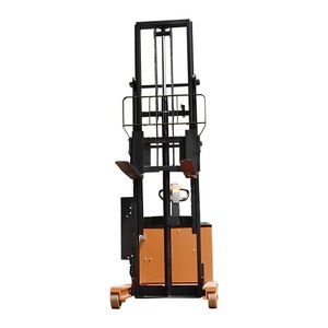 รถยกไฟฟ้าแบบยืนขับ 2 ตัน 2000 กก. จากโรงงาน พร้อมจำหน่าย - Product Image 1
