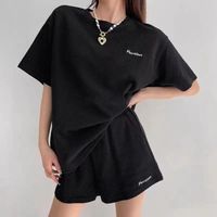 Ensemble deux pièces gaufré tendance, décontracté et sportif, à manches courtes, coupe ample au-dessus du genou, jambes larges, brodé, amincissant, pour l'été