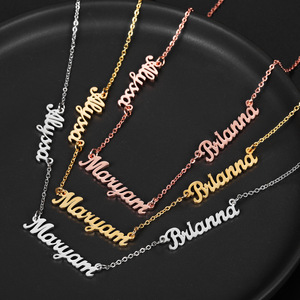 Collier personnalisé TD avec plusieurs noms, en acier inoxydable, pendentif combiné avec les noms des membres de la famille, bijoux personnalisés en gros - Product Image 1