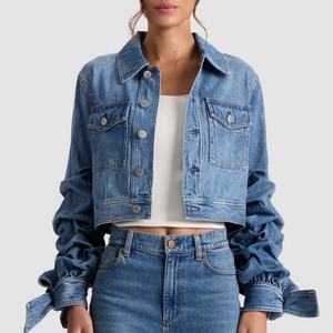 Chaqueta vaquera azul claro lavada de moda al por mayor para mujer, chaqueta vaquera con cuello para primavera y otoño, chaqueta vaquera con dobladillo corto - Product Image 1