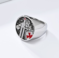 Großhandel Retro Tempelritter-Schild Kreuzritter 316L Edelstahl Punk Gravierter Schwarzer PVD-Ring Herren Mode Einlage Schmuck