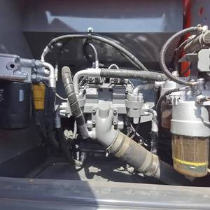 Excavatrice Hitachi ZX200 d'occasion du Japon, matériel de construction de seconde main, modèle 2022, contrôle PLC Isuzu, godet de 0,8 m³ - Product Image 4