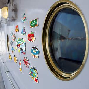 Imán de Nevera con Diseño de Temporada de Graduación Transfronteriza 2025, Adhesivo Colorido para Coche de Graduación de Jardín de Infancia para Preescolares - Product Image 1