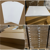 Papier cartonné brillant uni indigo pour emballage de boîtes et menus