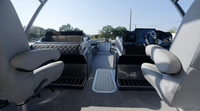 Bateau ponton de luxe à deux étages de 9 m (30 pieds) avec moteur hors-bord de 250 CV, vitesse de 30 à 35 nœuds, idéal pour les fêtes