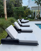 Conjunto de Sofá Cama para Exteriores - Estructura de Aluminio, Tela Impermeable, Diseño Moderno para Uso en Hoteles y Parques