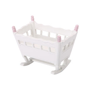 1:12 casa de muñecas de alta calidad Mini escena de dormitorio DIY juguete con madera y bambú azul Rosa Pilar simulación Baby Shaker - Product Image 1