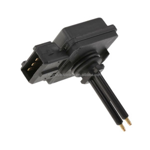 9646902580 63299058 W108733 1306.<span class=keywords><strong>C0</strong></span> 1306C3 pour Peugeot 3008 C4L 508 <span class=keywords><strong>Citroen</strong></span> C5 1.6T capteur de niveau d'eau de refroidissement de radiateur - Product Image 6
