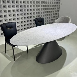 Mesa de Comedor Italiana Minimalista con Base en Forma de Lágrima y Losa de Piedra Ovalada, Diseño Moderno para el Comedor - Product Image 1