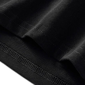 Camiseta informal de manga corta con cuello redondo y bordado de flor de cerezo negro para hombre - Product Image 6