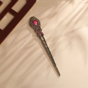 Bâton à cheveux en métal <span class=keywords><strong>avec</strong></span> strass et diamants rétro Golden Beauty Accessoires <span class=keywords><strong>Chignon</strong></span> Bun Holder Pin Hair Baguettes - Product Image 2
