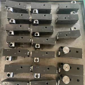 Bombas Hidráulicas Manuales HD20 HD 20 HD30 HD 30 HD40 HD 40 Alternativa Nacional a HAWE - Product Image 1