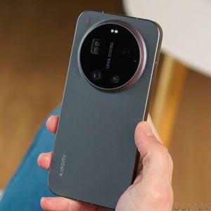 Version Globale Smartphone Xiao Mi 17 Ultra 5G Snapdragon 8 Elite Gen 5 6.9" AMOLED 120Hz 90W HyperCharge 6000mAh NFC Android 16 - Product Image 4