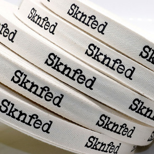 Nhà Máy Bán buôn Hữu Cơ bông băng biểu tượng tùy chỉnh in 2cm 3/4inch trắng tự nhiên Twill Xương Cá bông Ribbon - Product Image 5