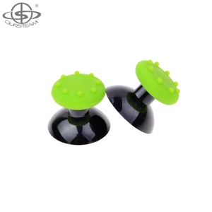Disponibles 2 pièces <span class=keywords><strong>de</strong></span> protections en silicone avec points antidérapants 3D pour manettes PS3, PS4, <span class=keywords><strong>PS5</strong></span> et Xbox Series - Product Image 4
