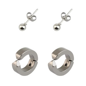 Pendientes de Clip con Cadena para la Oreja de Anime Horimiya <span class=keywords><strong>Miyamura</strong></span> Izumi, Pendientes Punk de Acero Inoxidable, Accesorios de Cosplay - Product Image 5