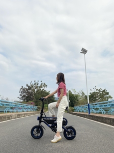 Cina a buon mercato 36v litio leggero Ebike piccolo Mini E <span class=keywords><strong>bici</strong></span> elettrica per adulti bicicletta pieghevole per adulti - Product Image 2