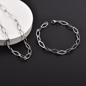 Pulseras de eslabones de acero inoxidable con diseño de rombo para mujer, brazaletes de clip plateados, cadena de mano minimalista, tobilleras, joyería metálica. - Product Image 6
