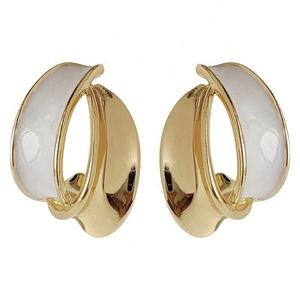 Boucles d'oreilles clous géométriques plaquées or en alliage de zinc, émail blanc émaillé, style français, bijoux de fête pour femmes - Product Image 6