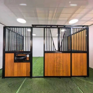 Estábulo de Cavalos Personalizado de Alta Qualidade para Uso Externo, Galpão de Cavalos Luxuoso Pré-fabricado Galvanizado de <span class=keywords><strong>3</strong></span>,5m - Product Image 3