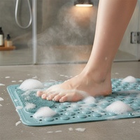 Tapis de bain antidérapant coloré en PVC avec ventouses et zone de massage en loofah