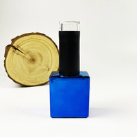 Flacon de vernis à ongles en verre bleu brillant de 14 ml avec bouchon brillant pour emballage cosmétique et huile de soin