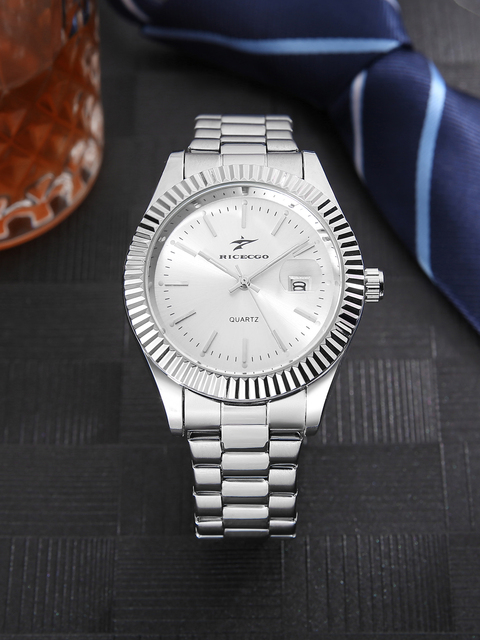 Fashion Business Coin Luxury Quartz Watch with Alloy Stainless Steel Strap 20mm Band Width Glass Dial Pointer Display