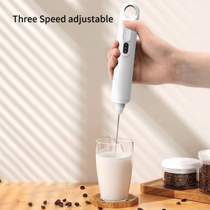 Mini Batidora de Café Portátil Ajustable, Espumador de Leche con Soporte, Recargable por USB - Product Image 4