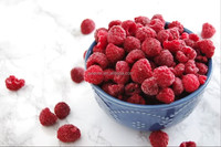 China Nuevos productos Exportados Buena calidad Frambuesas congeladas Fruta congelada 95/05 a granel 100% Fruta