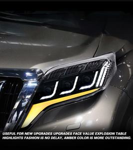 ชุดไฟหน้าแต่งสำหรับรถยนต์โตโยต้า ปราโด ปี 14-17 พร้อมเลนส์ไฟเดย์ไลท์และไฟเลี้ยวแบบไหล สำหรับรถแลนด์ครุยเซอร์ - Product Image 4