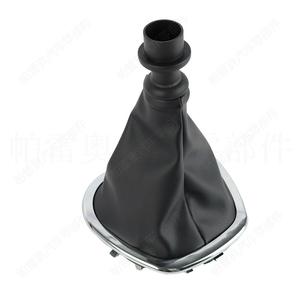 Housse anti-poussière Renault Traffic III CLH71108290 en ABS pour levier de vitesse et frein à main 2014-2019 - Product Image 3