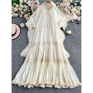 Abito da <span class=keywords><strong>donna</strong></span> all'ingrosso, nuova collezione estate 2026, elegante, di tendenza, retrò, dolce, con maniche a lanterna allacciate e frange. - Product Image 2