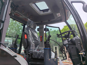 Chargeuse-pelleteuse d'occasion Caterpillar 420f 4x4, 4 tonnes, moteur Cummins, boîte de vitesses, pompe à vendre - Product Image 5