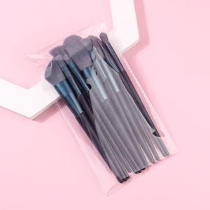 Juego <span class=keywords><strong>de</strong></span> Brochas <span class=keywords><strong>de</strong></span> Maquillaje Portátil <span class=keywords><strong>de</strong></span> 12 Piezas, Ideal para Viajes, con Mango <span class=keywords><strong>de</strong></span> Plástico y Fibra Sintética Suave, Brochas para Polvo Suelto y Rubor, Herramientas Cosméticas - Product Image 5