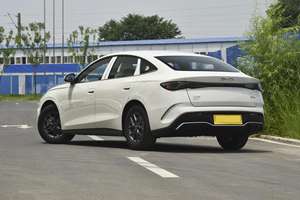 2024 BYD Seal 06 Dmi 120km Modèle phare hybride BYD Seal 2WD Auto Chine Nouvelle voiture Ev d'occasion - Product Image 5