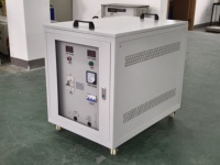 Convertisseur de tension monophasé vers triphasé sûr et efficace AHK-100KVA 220V vers 380V pour l'exploitation minière/les machines-outils CNC