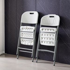 Chaises pliantes en plastique en gros directement de l'usine - Design moderne, durables et portables pour <span class=keywords><strong>une</strong></span> utilisation en extérieur - Distributeurs et grossistes de meubles aux États-Unis - Product Image 2