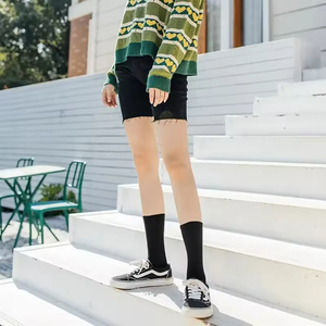 Calcetines Deportivos de Alta Calidad al Por Mayor, Calcetines de Algodón con Diseño de Logotipo Bordado en Jacquard Blanco, Negro y Rojo, Calcetines Casuales Finos - Product Image 4