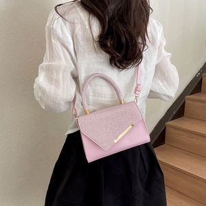 Sac à main carré en similicuir PU brillant avec poignée supérieure, sac bandoulière pour femme, usage quotidien et soirées - Product Image 4