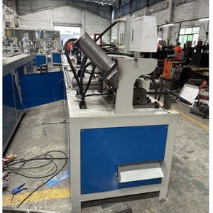<span class=keywords><strong>Machine</strong></span> <span class=keywords><strong>de</strong></span> poinçonnage hydraulique entièrement automatique à double station avec moteur pour tubes carrés en acier, poinçonneuse 380V 30 coups/min - Product Image 6