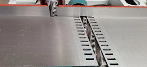 Raboteuse industrielle en spirale carrée pour <span class=keywords><strong>bois</strong></span> massif, alimentation automatique multifonctionnelle pour le travail du <span class=keywords><strong>bois</strong></span> - Product Image 4