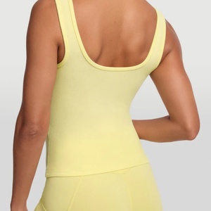 Conjunto de Yoga para Mujer: Top sin Mangas y Leggings Largos OEM Sin Costuras de Secado Rápido, Transpirable, Fabricante de Ropa Deportiva - Product Image 6