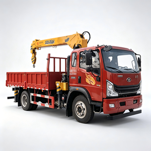 Camion-grue à flèche télescopique avec benne auto-déchargeante 6,3 tonnes, châssis HOWO, camion polyvalent avec grue - Product Image 1