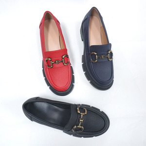Mocassini <span class=keywords><strong>in</strong></span> <span class=keywords><strong>pelle</strong></span> <span class=keywords><strong>vegana</strong></span> Casual da donna con punta chiusa e <span class=keywords><strong>scarpe</strong></span> comode impermeabili per l'inverno autunno - Product Image 2